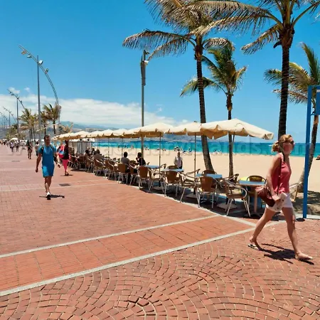 Janine - Las Canteras