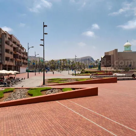 Janine - Las Canteras